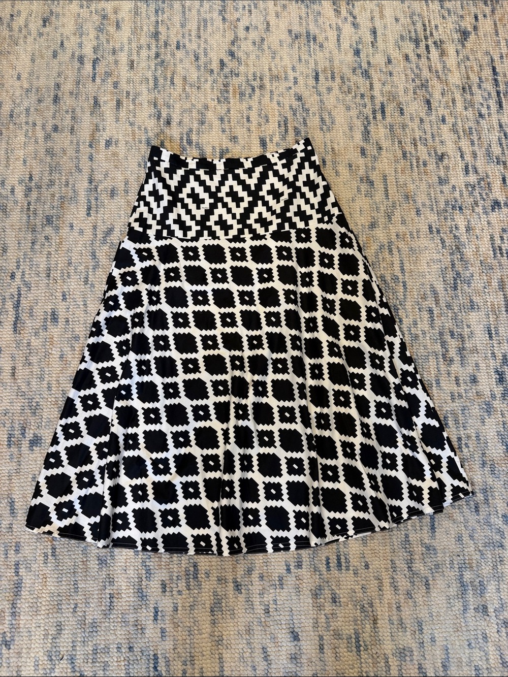 MaxMara Black & White Geometric A-Line Midi Skirt